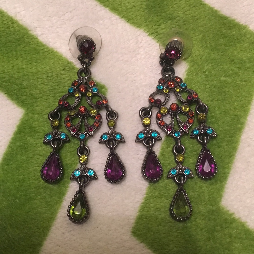 One pair of beautiful colorful chandelier earrings